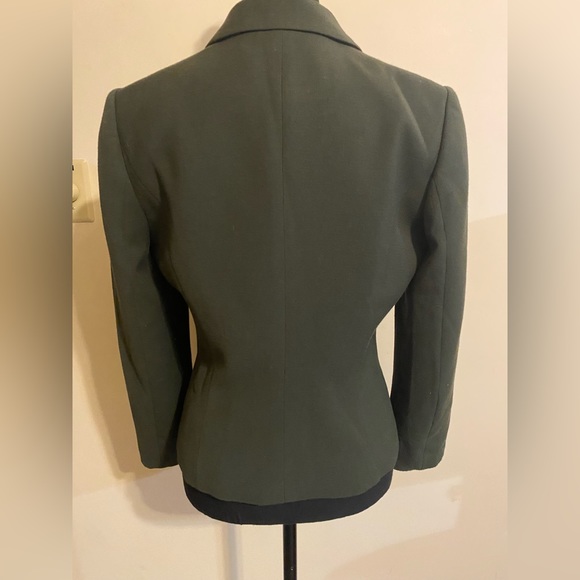 Calvin Klein Womens blazer. Size 6 - Picture 4 of 8